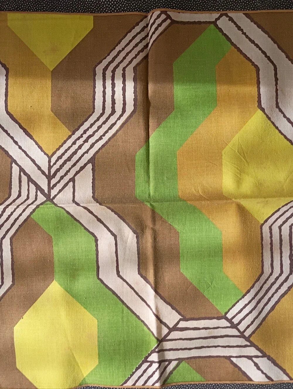 4 Stylish Vintage Yellow & Green Geometric Cotton Napkins